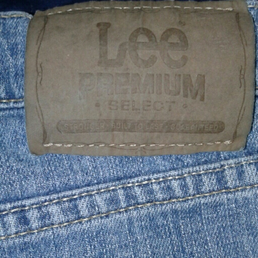 Jeans - Picture 3 of 3